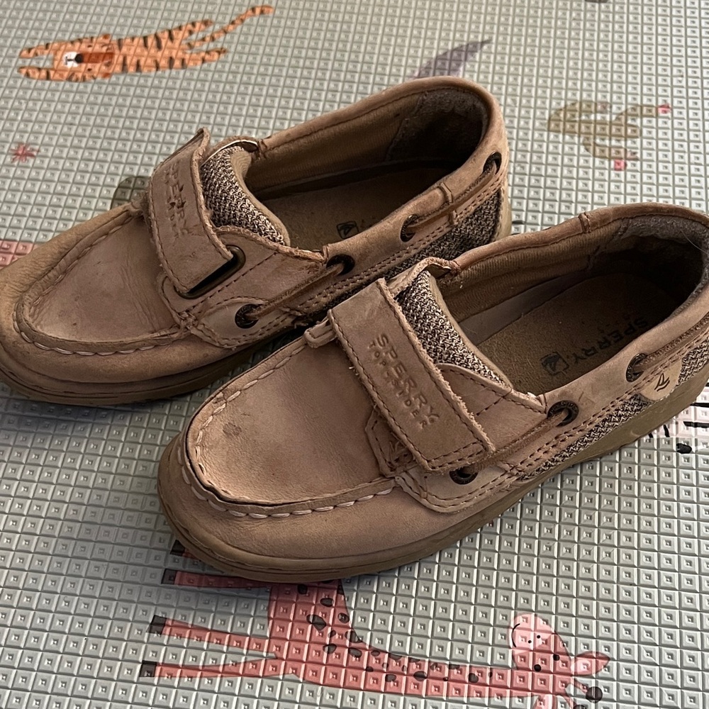 Sperry Kids Tan boat shoes